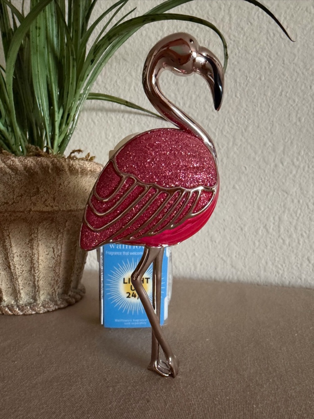 NEW Pink Glitter Sparkling Pink Flamingo Wallflowers Plug Nightlight HTF / RARE